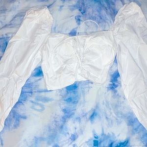 NEW Gathered Sleeve Knot Front Crop Top